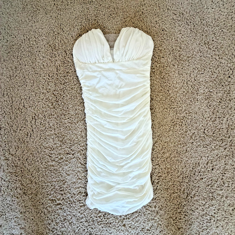 White Ruched Mesh Strapless Mini Dress Sweetheart V Bust Prom Graduation Size S